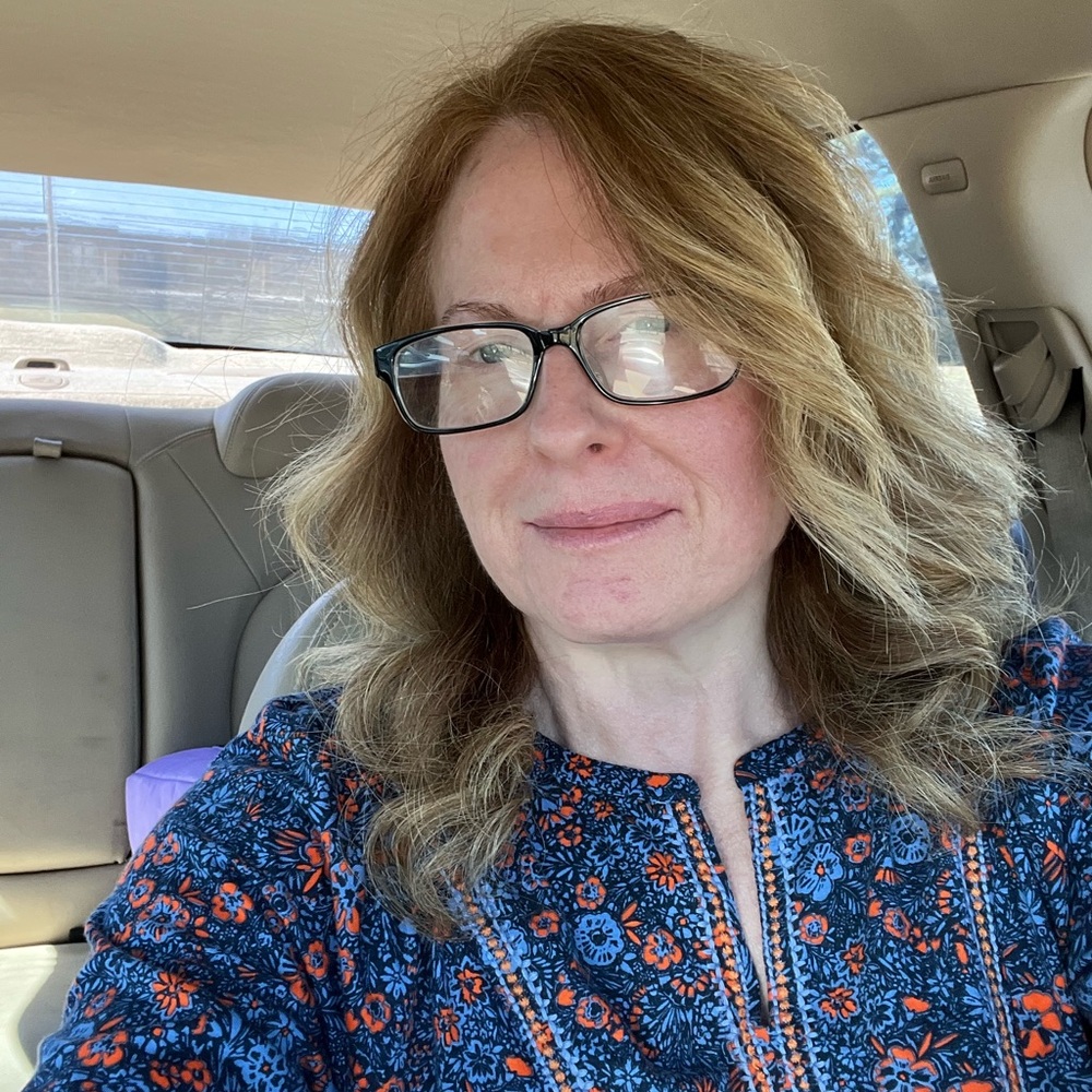 Meet your Posher, Amy